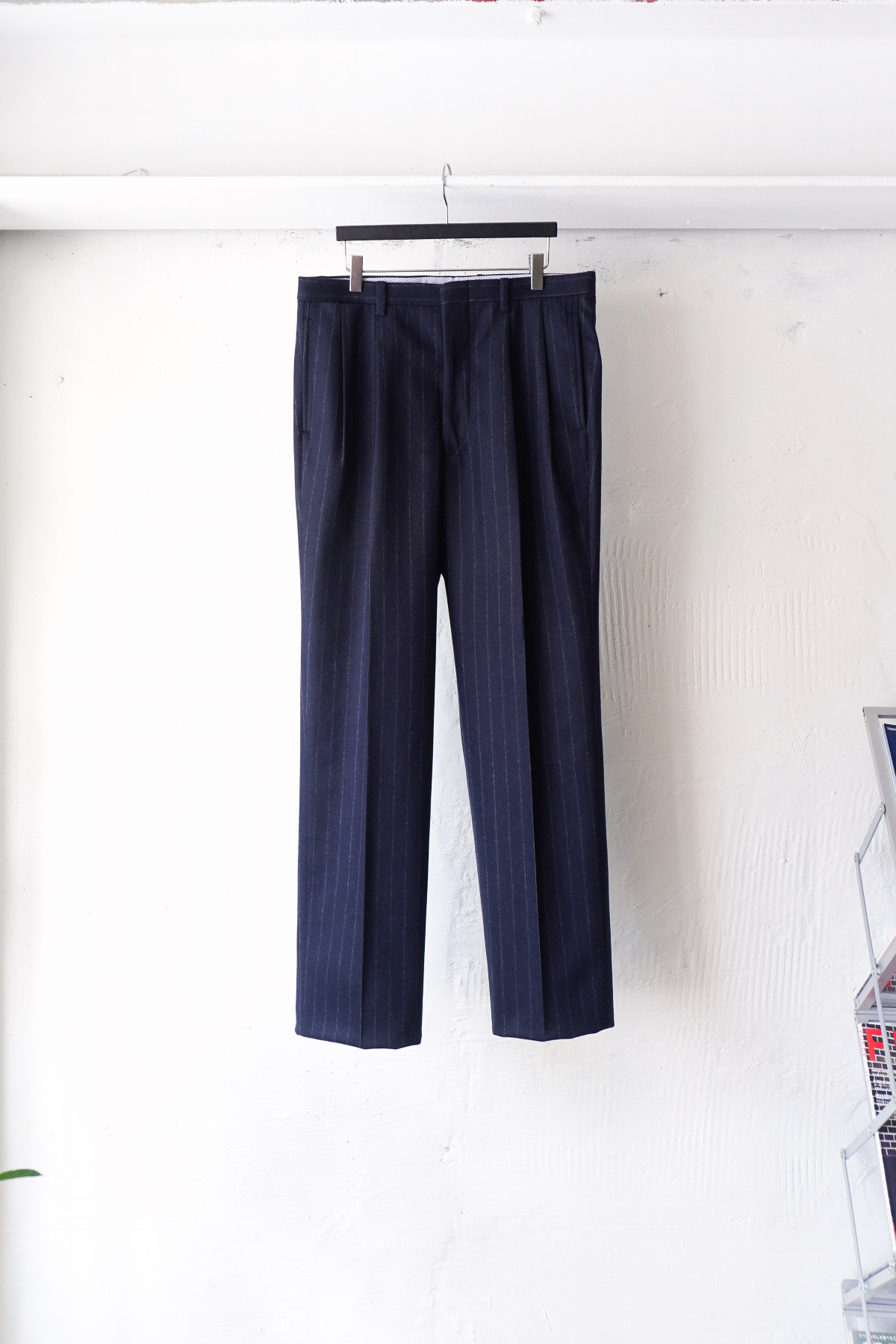 [KENNETH FIELD] 2P Trouser Fox Flannel Stripe - Navy/White