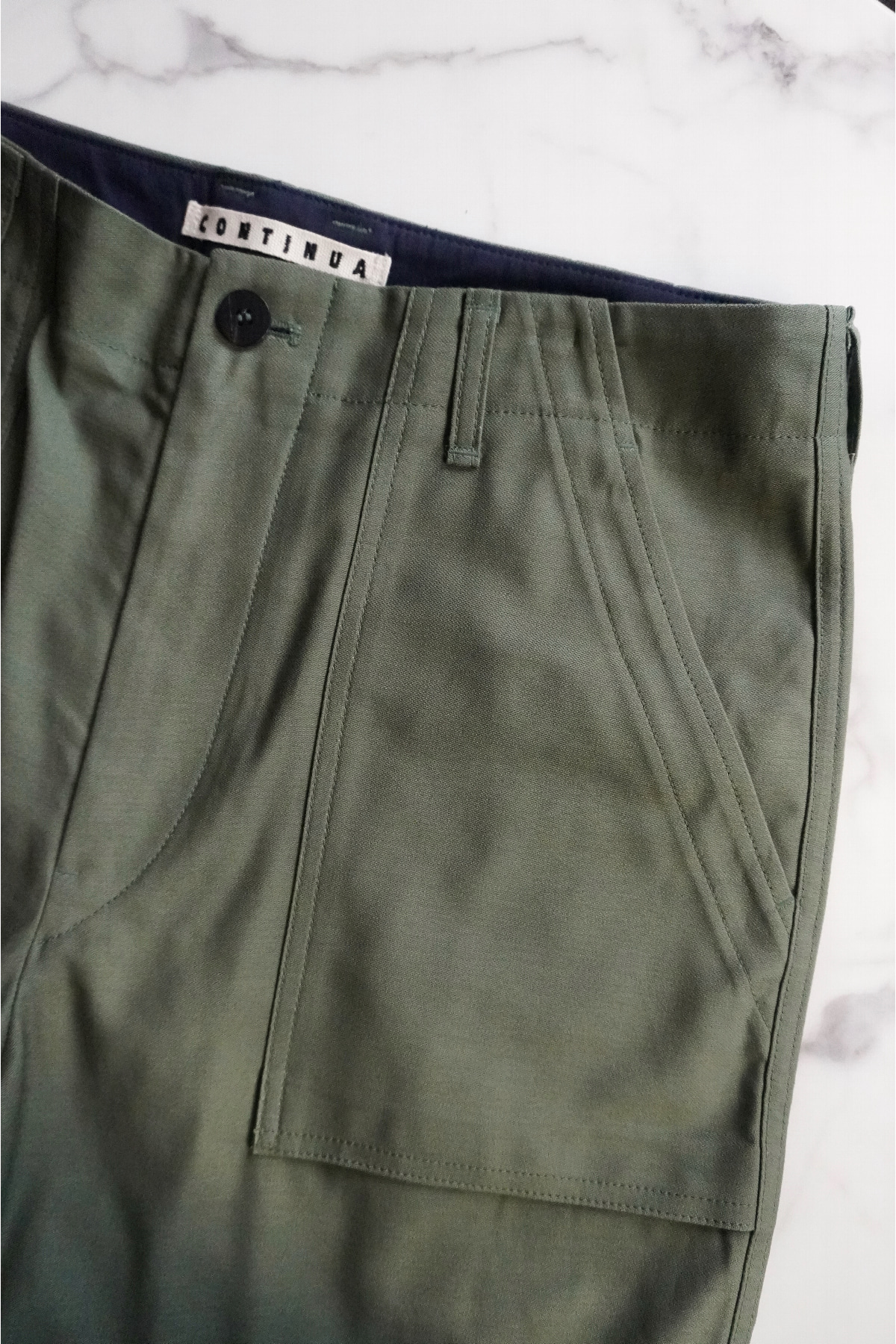 [CONTINUA]  Back Satin Fatigue Pants - Army Green