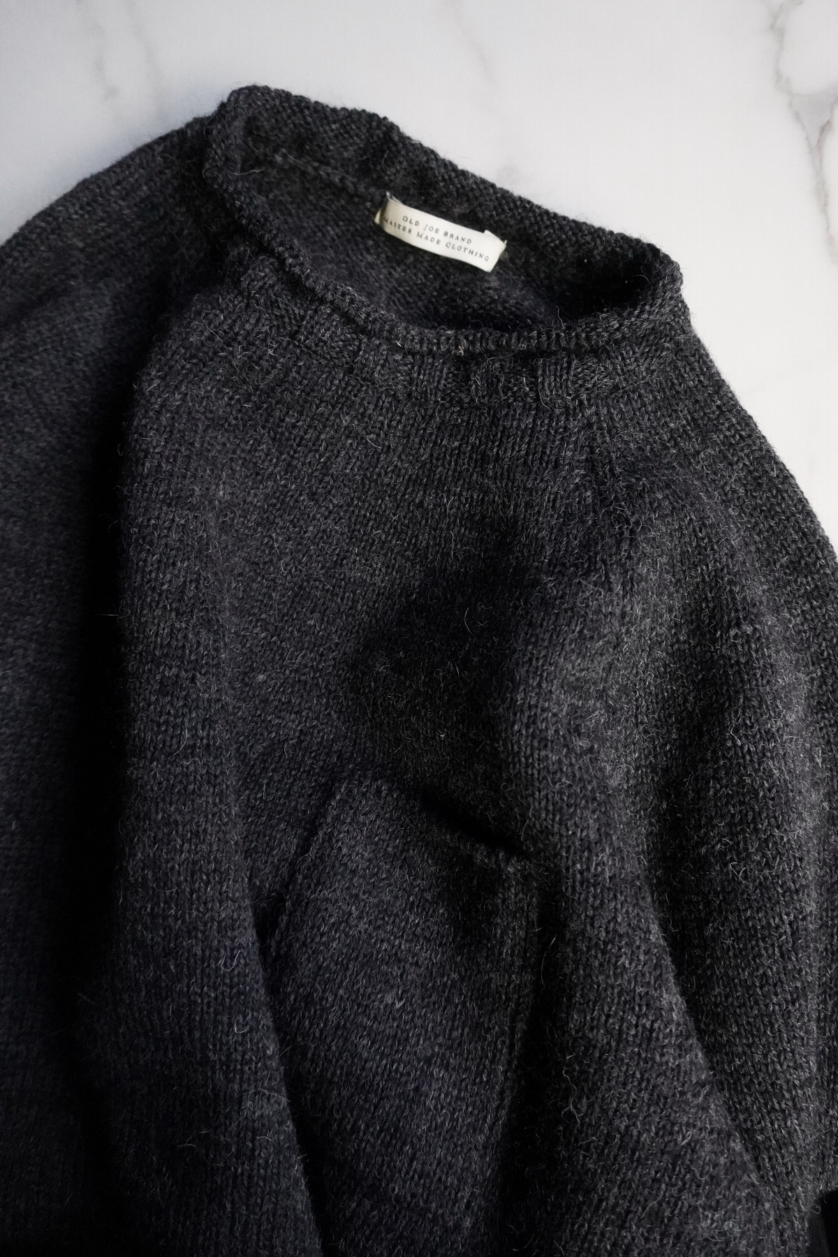 [OLD JOE BRAND] Tweedy Yarn Roll-neck Sweater - Graphite