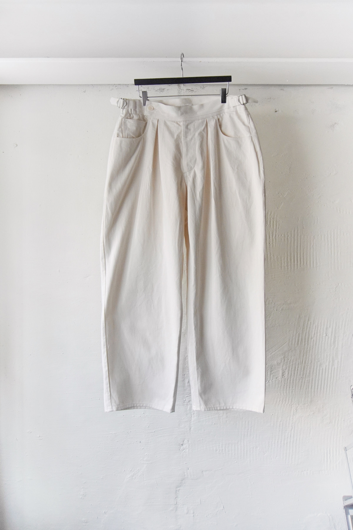 [SAYATOMO] 2-Tack Denim Pants - Off white